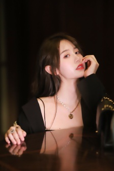 媚黑是什么意思